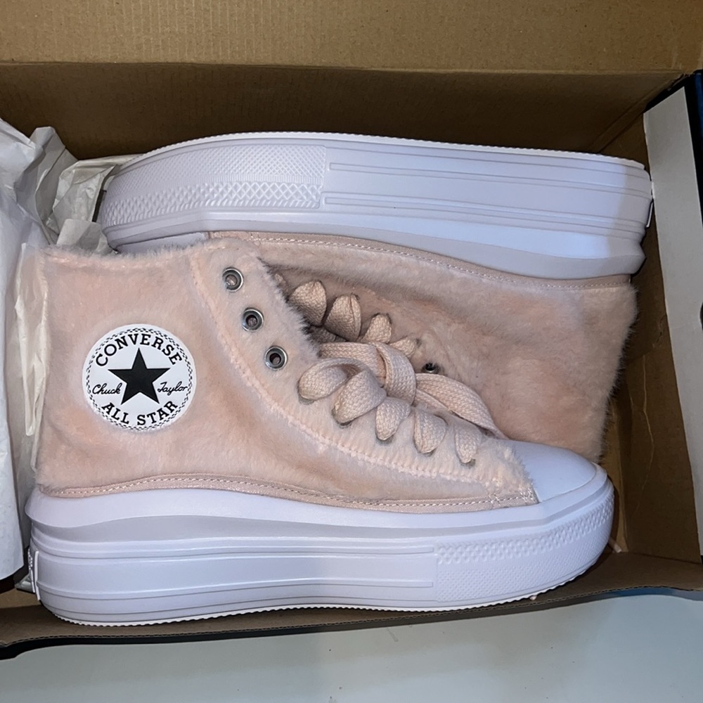 Converse Platform Sneakers High-Top Faux Fur Blush Pink